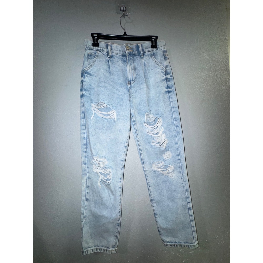 SO High Rise Mom Jeans Light Wash Distressed Ripped Denim Size 7/28W